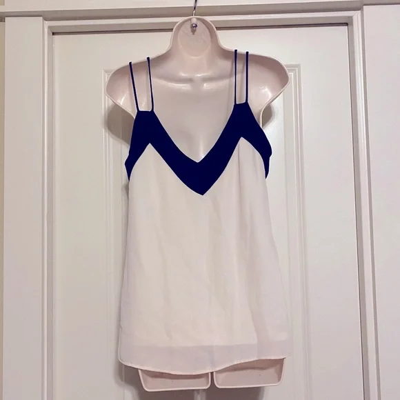 Lulu’s Ivory and Black Tank - Picture 6 of 6